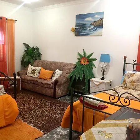 2 Bedrooms At 30 M Away From The Beach With Furnished Terrace And Wifi Apartment *