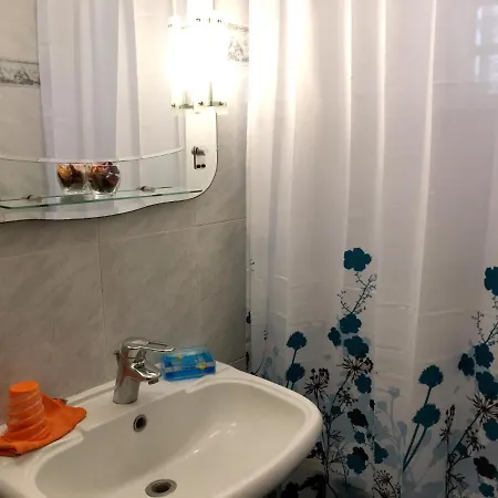 2 Bedrooms At 30 M Away From The Beach With Furnished Terrace And Wifi Διαμέρισμα Βίλα Νόβα ντε Γκάια
