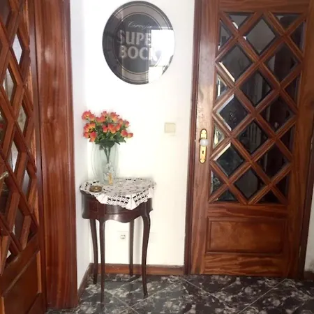 2 Bedrooms At 30 M Away From The Beach With Furnished Terrace And Wifi *